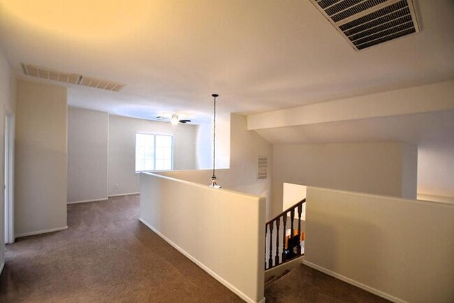 Building Photo - 1646 E Hawken Pl