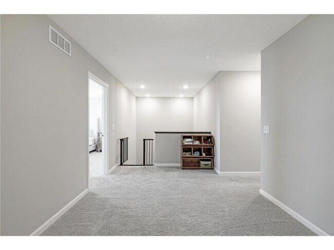 Building Photo - 6743 Bluestem Wy