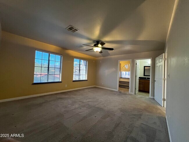 Building Photo - 15230 N Blackbird Dr