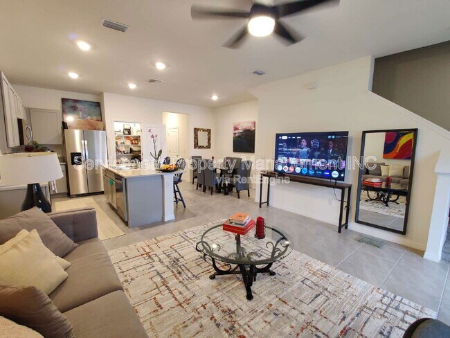 Building Photo - 32988 Major Oak Dr