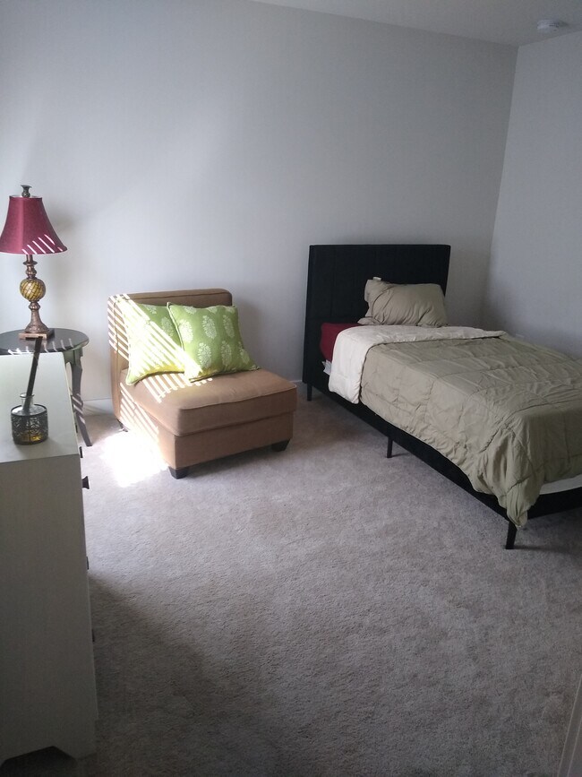 Second Floor Bedroom - 8001 Wistar Glen Dr
