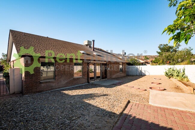 Building Photo - CALL US TODAY AT (505) 808-6467 TO SCHEDUL...