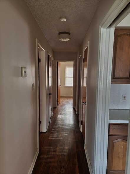 Hallway - 11457 Leverne
