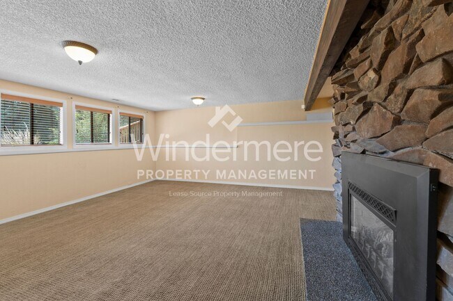 Building Photo - ***Coming Soon*** 4 Bed 3 Bath North Side Home nearly 2400 sq/ft Mead School District