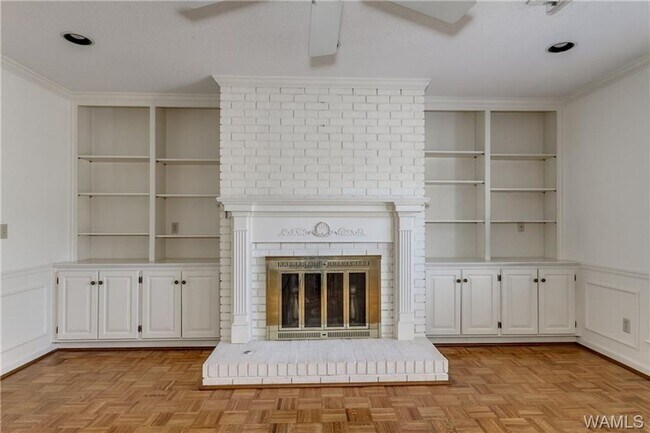 Building Photo - Fantastic 3BR 2Ba in popular Reston Place!