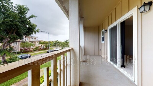 Building Photo - 1155 Kakala St