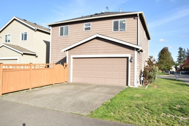 Building Photo - 18034 16th Ave Ct E