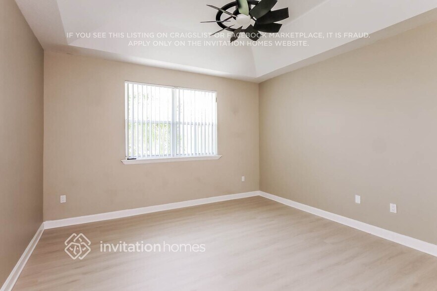 Building Photo - 11043 NW 48th Ln