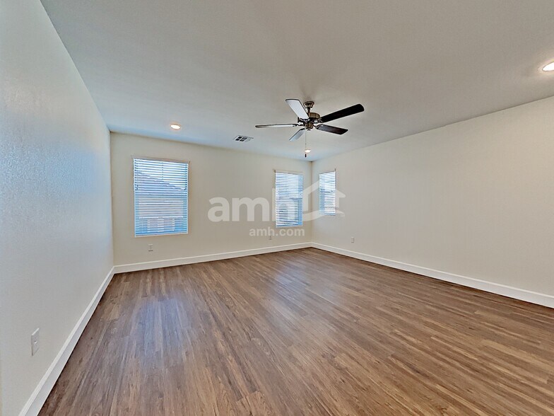 Building Photo - 8109 Inhibition Ct