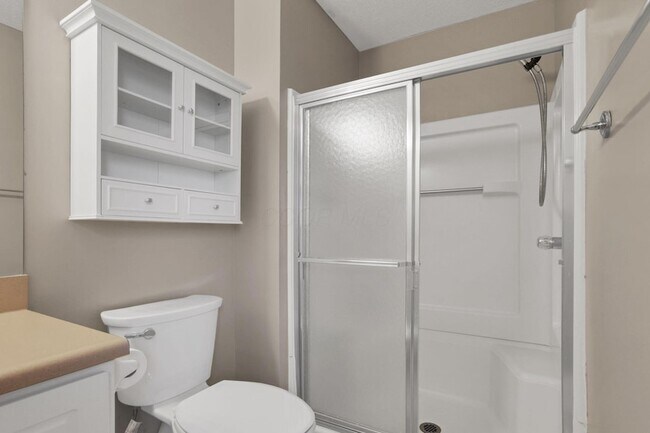 Building Photo - 243 Oxford Oak Dr