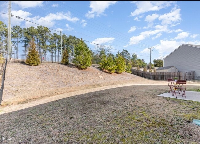 Building Photo - 2815 E Brookwood Ct