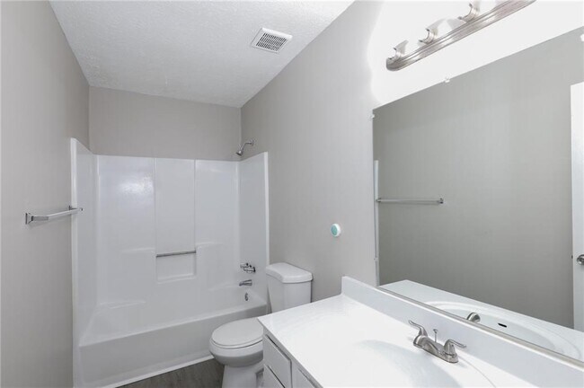 Building Photo - 2719 Greystone Ct