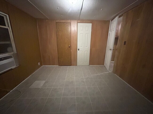 Building Photo - Attention Section 8 Vouchers! Available Now! Rent this 3 bedroom home in Aiken!