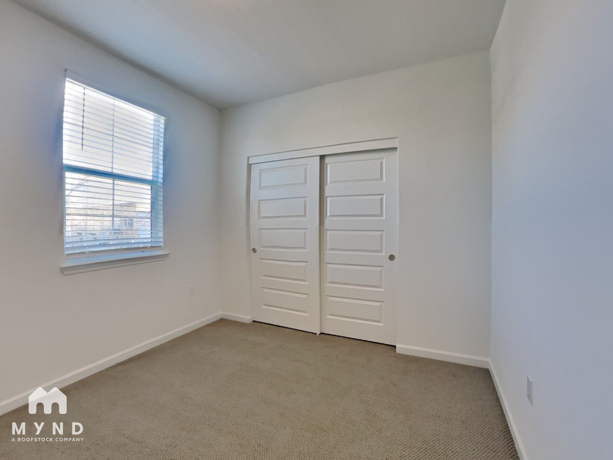 Building Photo - 1688 Matmor Rd