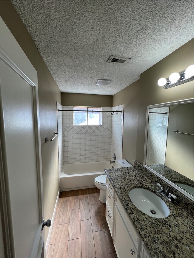 Building Photo - 6010 Hoover St