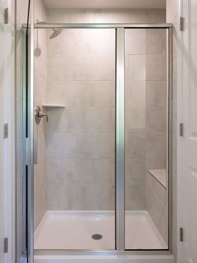 Building Photo - 2864 Sweetbay St