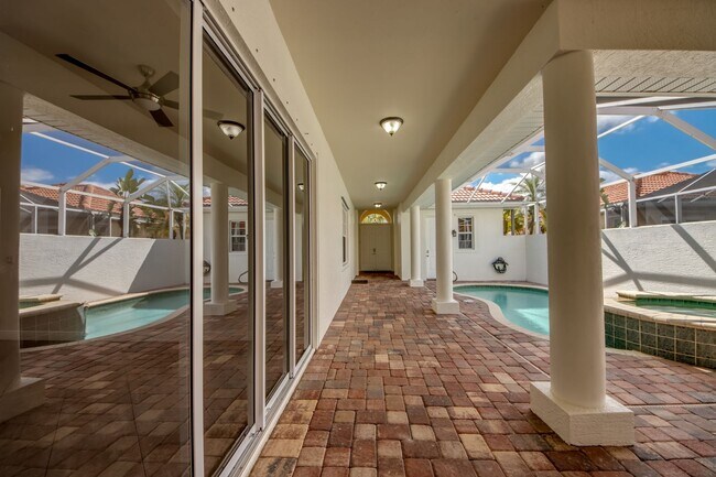 Building Photo - 14021 Bently Cir