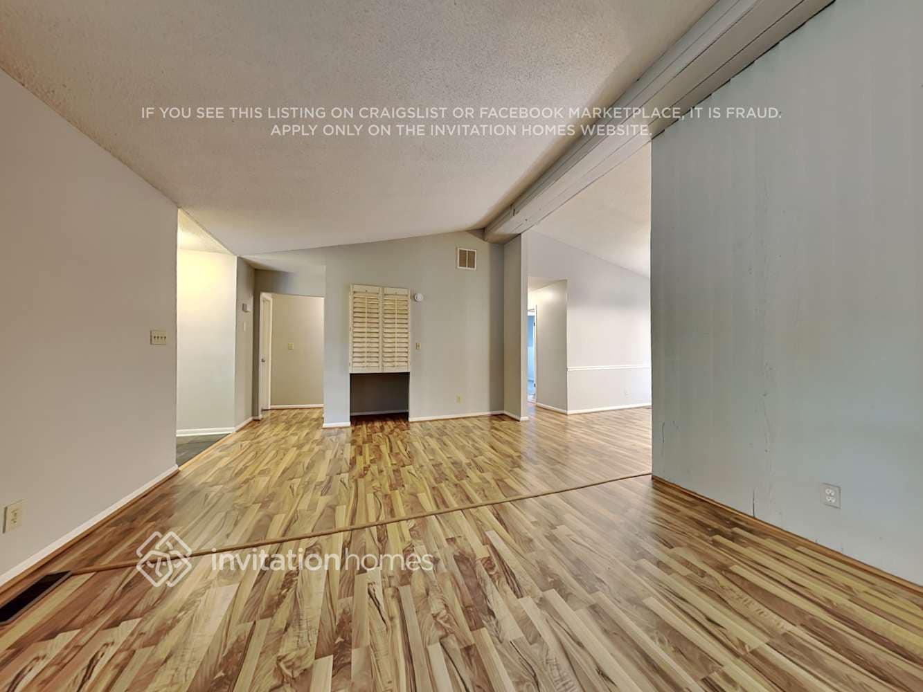 Building Photo - 400 N Sharon Amity Rd