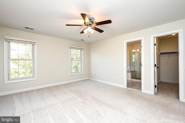 Building Photo - 12700 Dogwood Hills Ln
