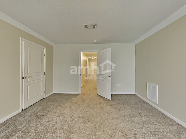 Building Photo - 1610 Polte Ln