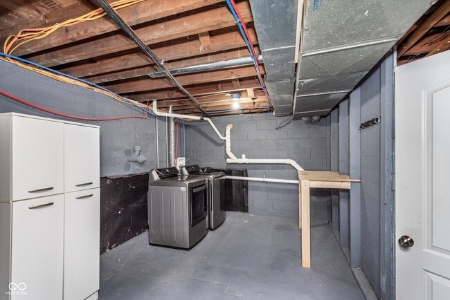 Building Photo - 1414 E 46th St