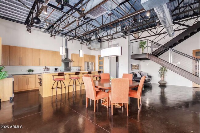 Building Photo - 7020 E 1st Ave