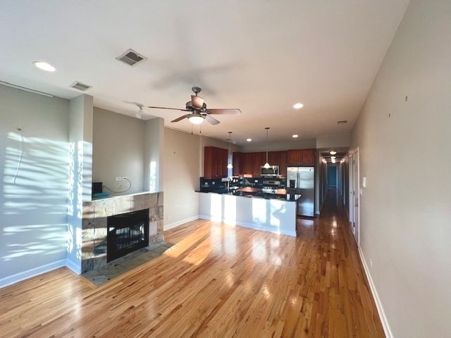 Building Photo - 4135 N Kedvale Ave