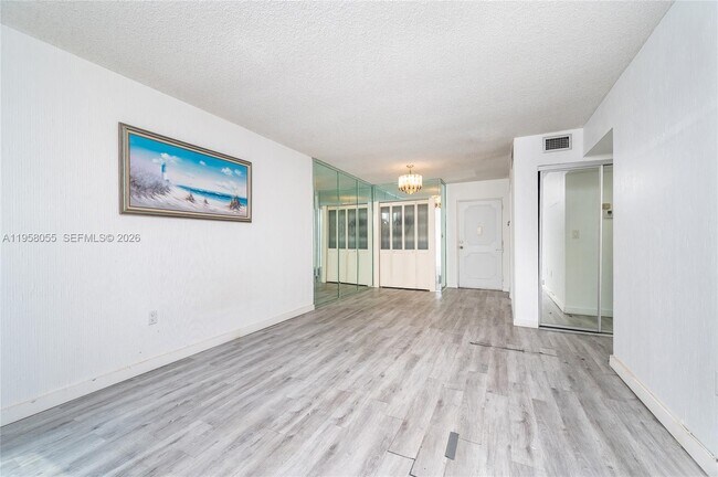 Building Photo - 17570 Atlantic Blvd