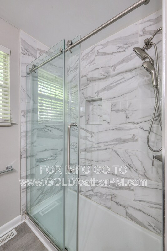 Building Photo - 5510 Country Dr