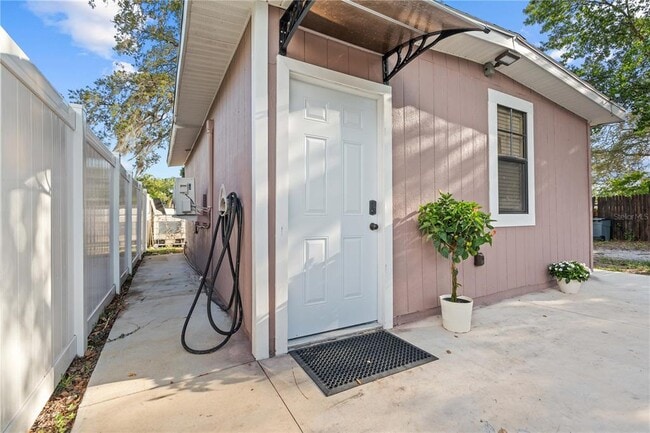 Building Photo - 1904 E 97th Ave