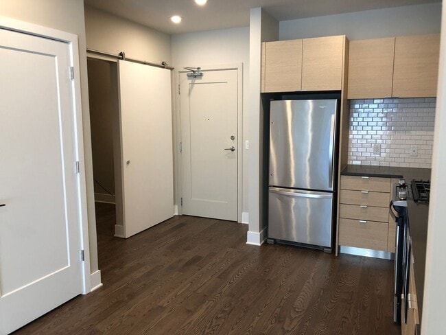 Building Photo - When Style and Location Matter!