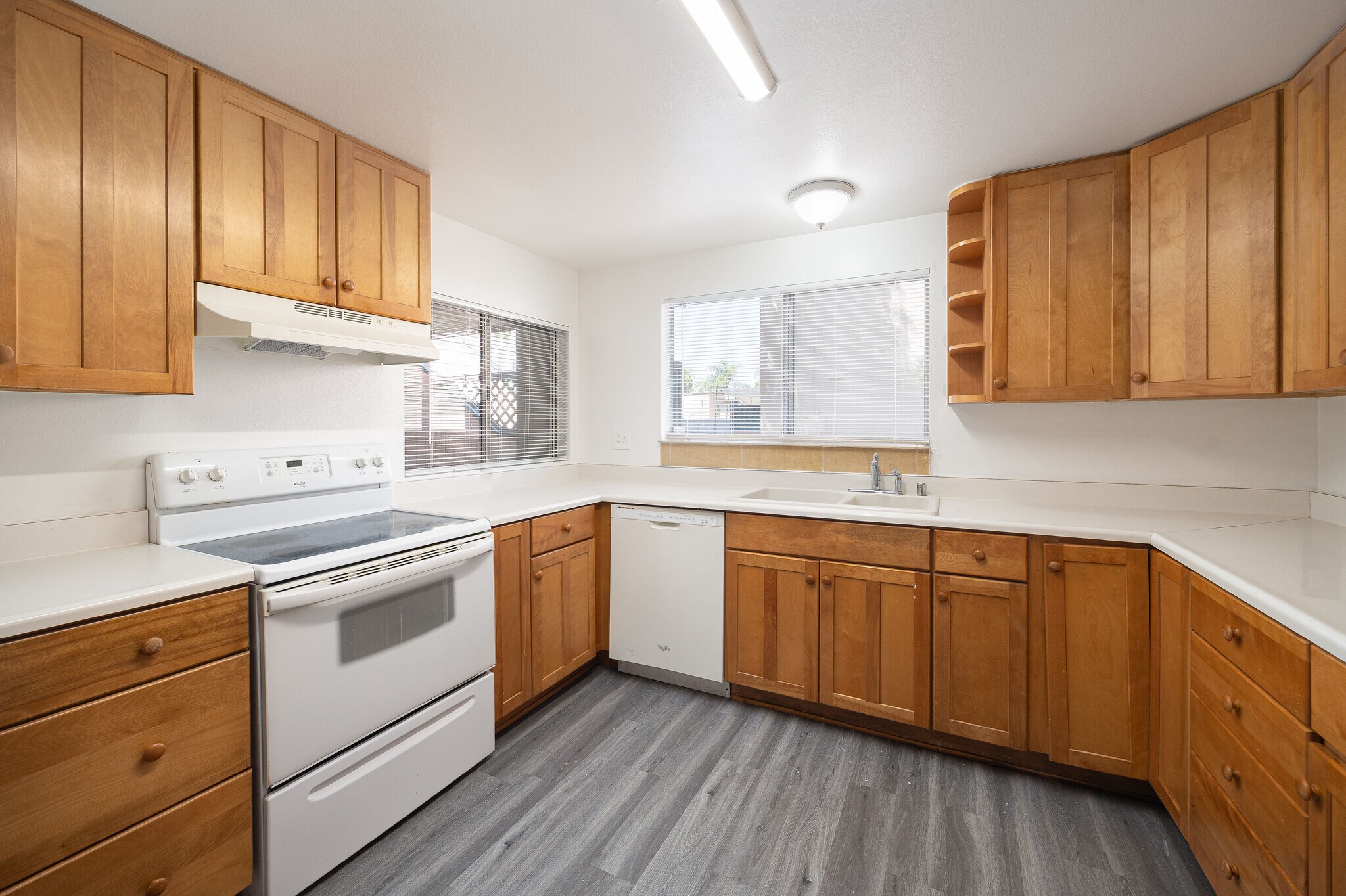 Building Photo - 8737 Lake Murray Blvd