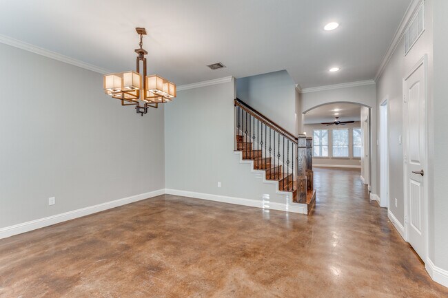 Building Photo - 3141 Greene Ave