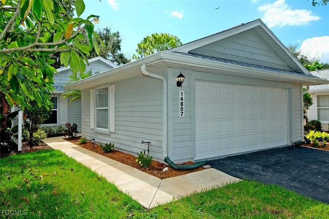 Primary Photo - 14807 Crooked Pond Ct
