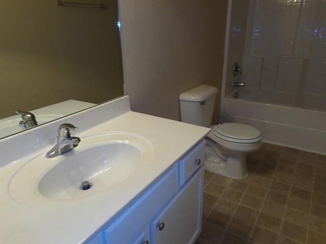 Building Photo - 1808 Bunting Way Dr