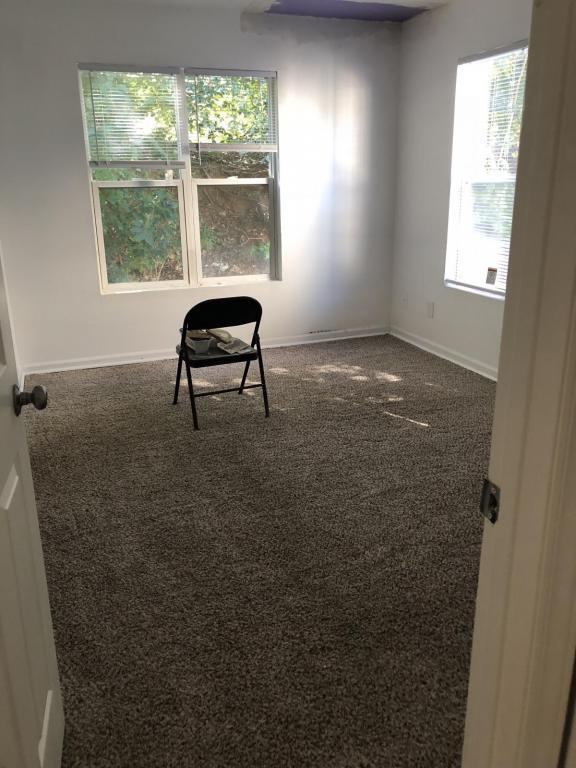 Building Photo - 304 Ardale Dr