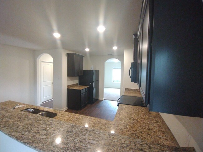 Building Photo - 6127 Lakefront