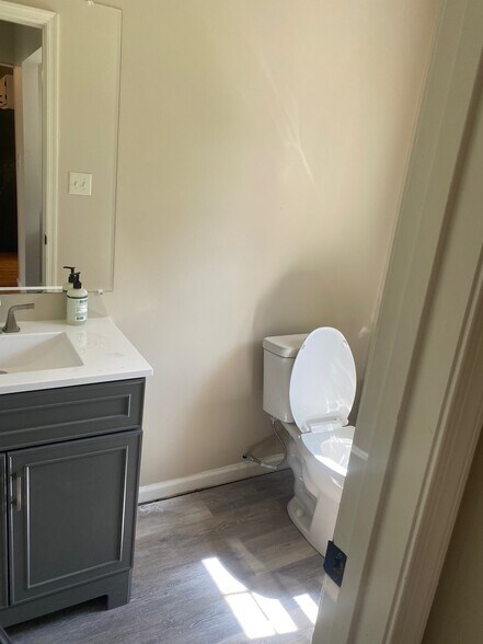 Half bath on main floor - 2957 Solar Dr
