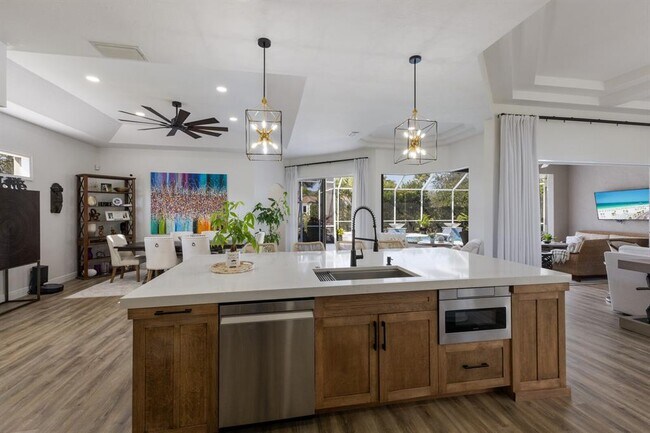 Building Photo - 9405 Boxthorn Pl