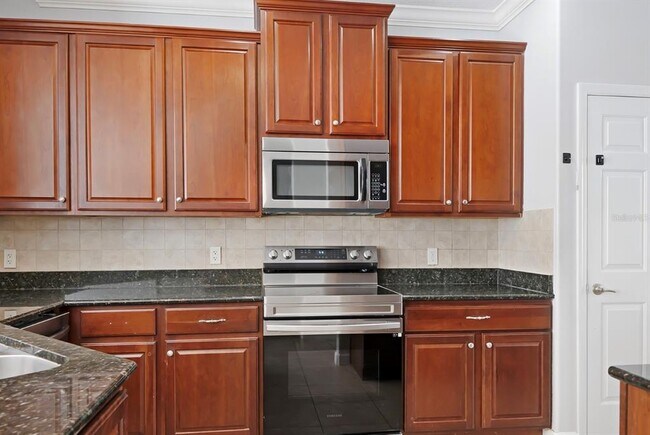 Building Photo - 3528 Sanctuary Dr