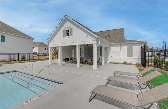 Building Photo - 3361 Verdi Ln