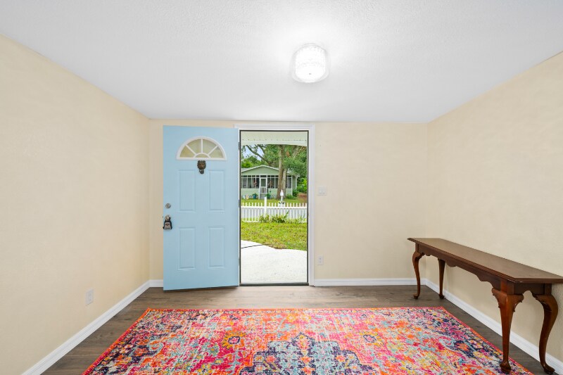 Building Photo - 245 S Rhodes St