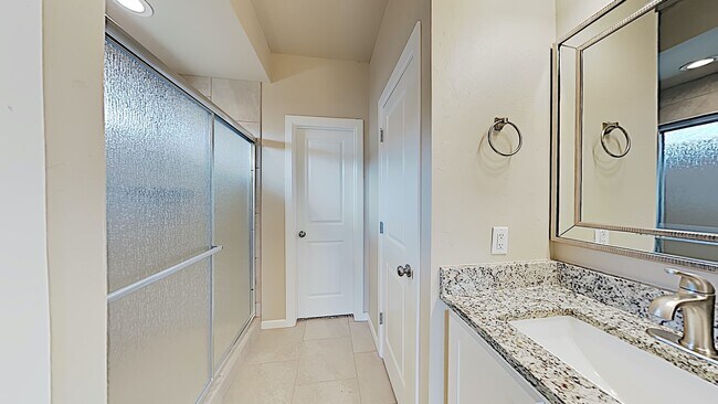 Building Photo - 10704 Mountain Fork Dr