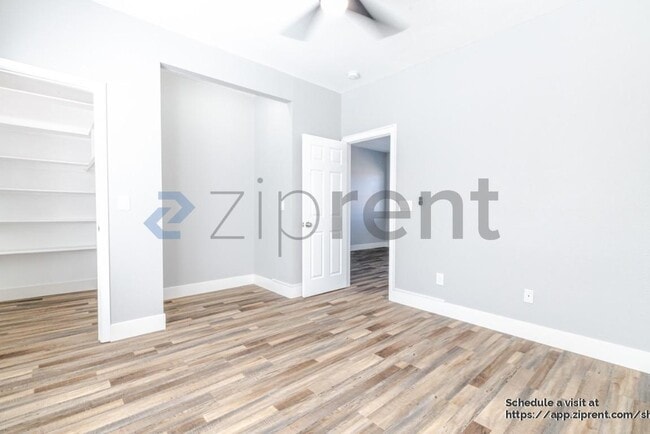 Building Photo - 5912 Laguna Villa Way