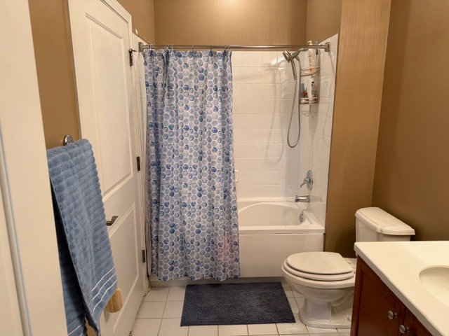 Building Photo - 151 W Wing St