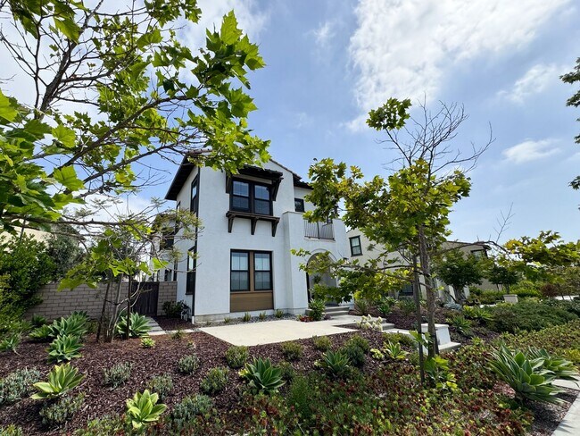 Building Photo - Solterra at Pacific Highlands Exceptional Residence & Schools