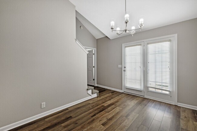 Building Photo - 118 Lancaster Gate Pl