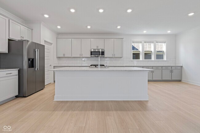 Building Photo - 15440 Cardonia Rd