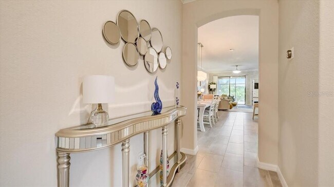 Building Photo - 23972 Skyflower Ct