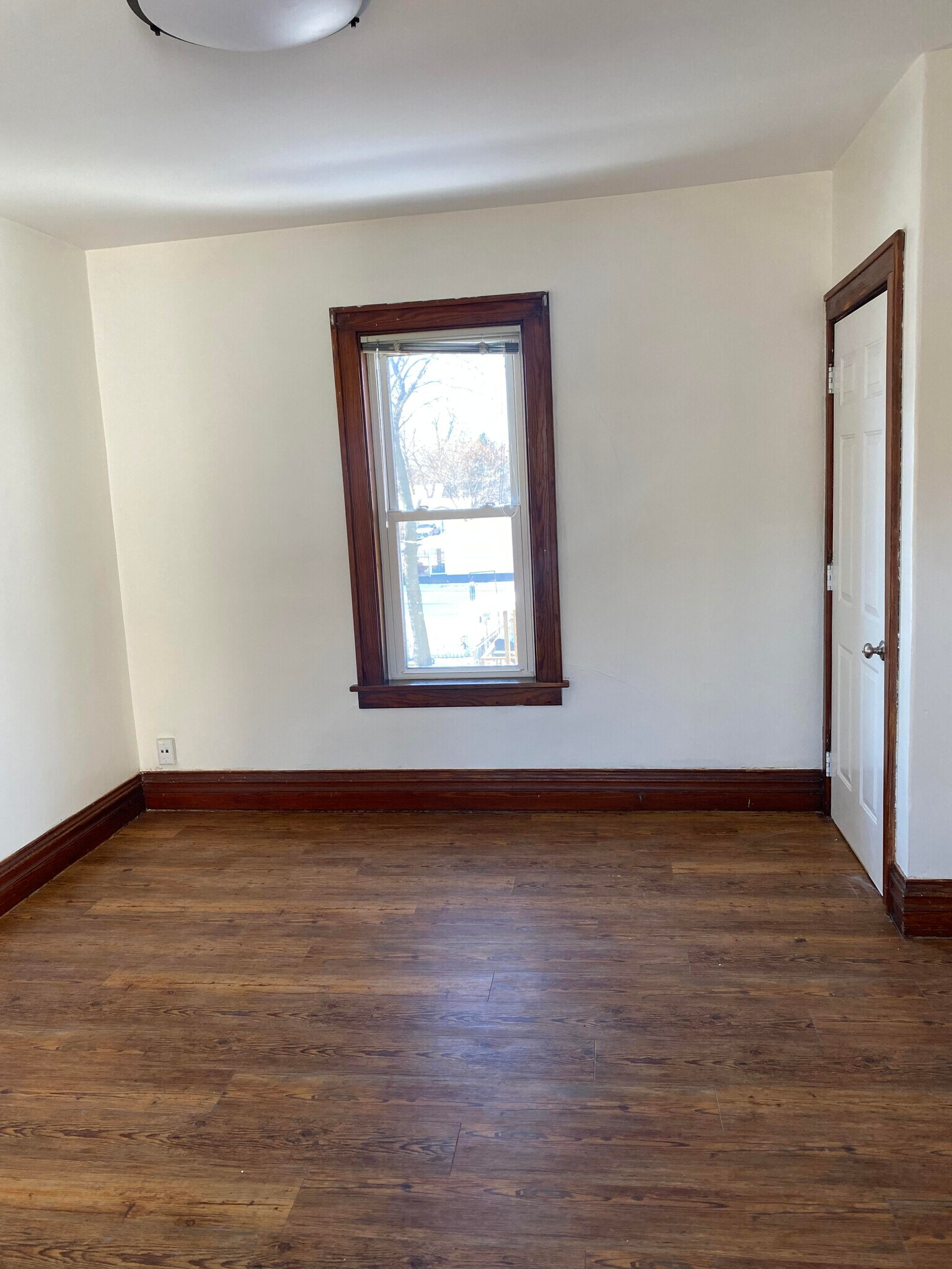 Dining room - 321 Macomber St